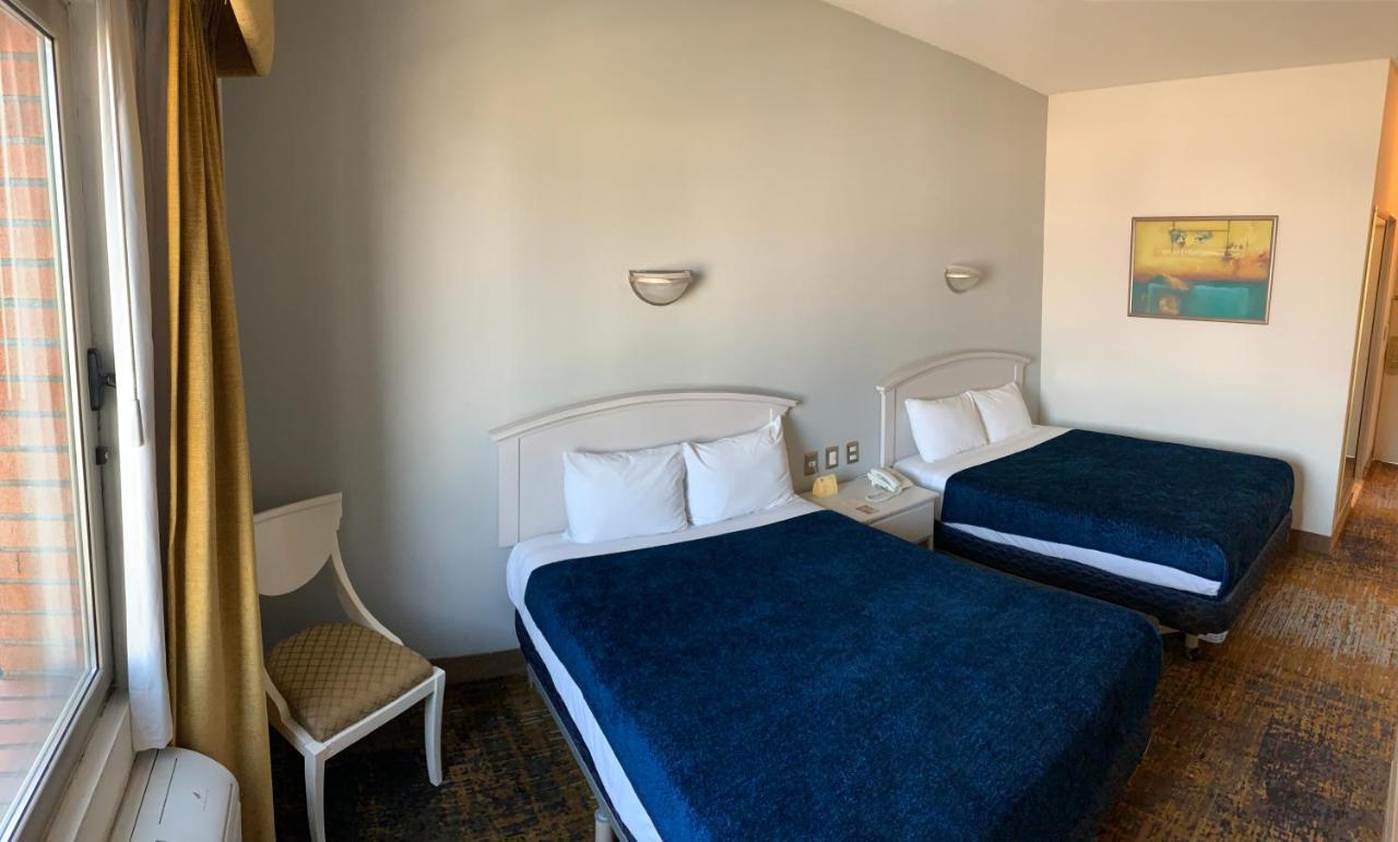 Fastos Hotel Monterrey Luaran gambar