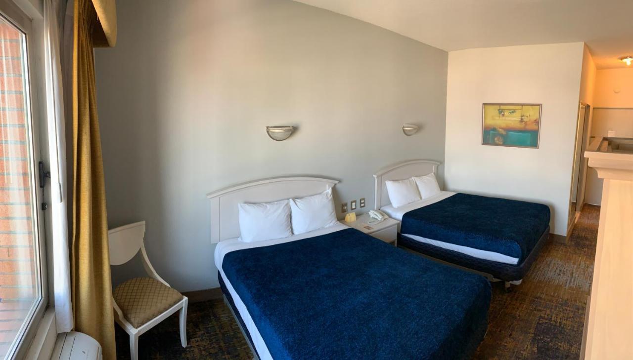 Fastos Hotel Monterrey Luaran gambar